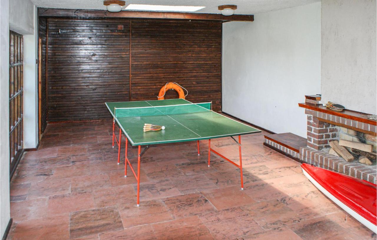 4 Bedroom Amazing Home In Biskupiec Biesowko エクステリア 写真