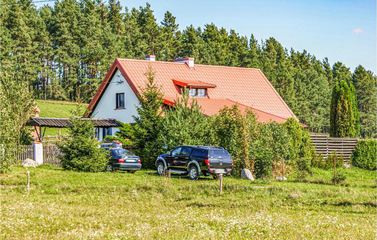 4 Bedroom Amazing Home In Biskupiec Biesowko エクステリア 写真